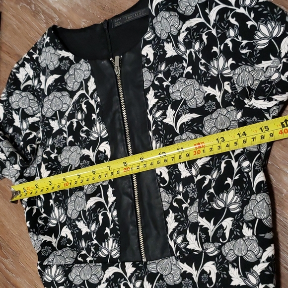 (XS) Zara Trafaluc Floral Print Long Sleeved Romper/Dress Vacation Summer Costal - Picture 6 of 15